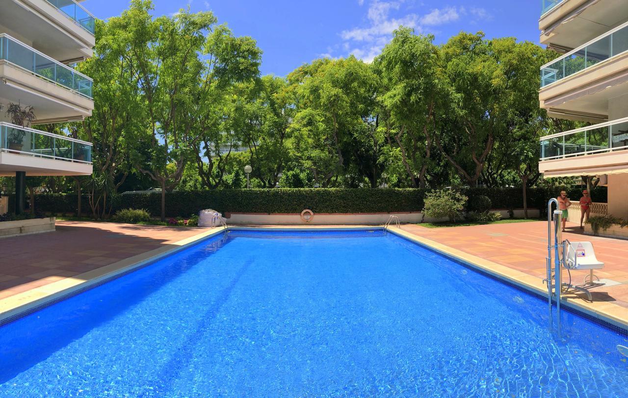 Rentalmar Aventura Salou Ngoại thất bức ảnh